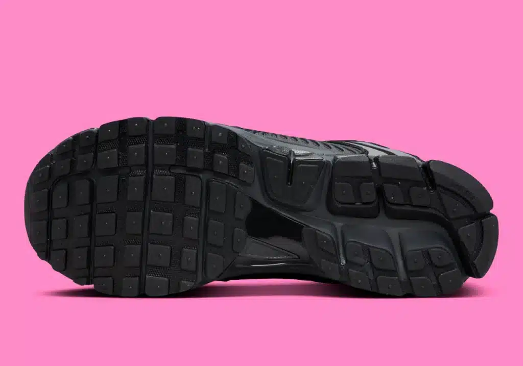 nike-zoom-vomero-5-black-anthracite-metallic-dark-grey-HF1553-001-7 - HQZ