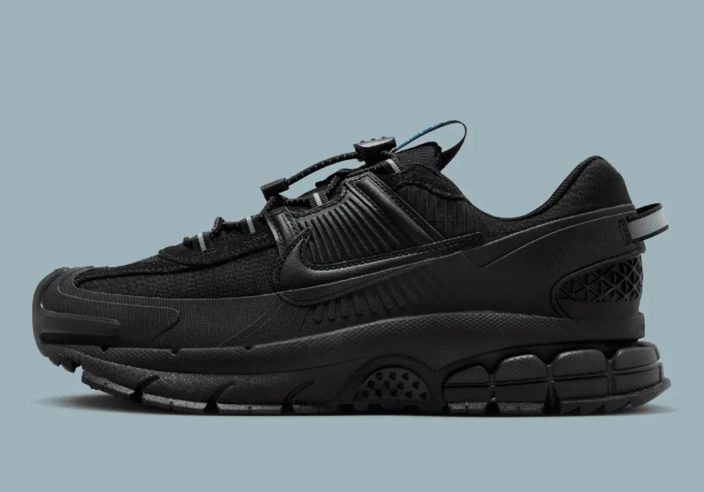 nike-zoom-vomero-5-roam-black-racer-blue-1 - HQZ