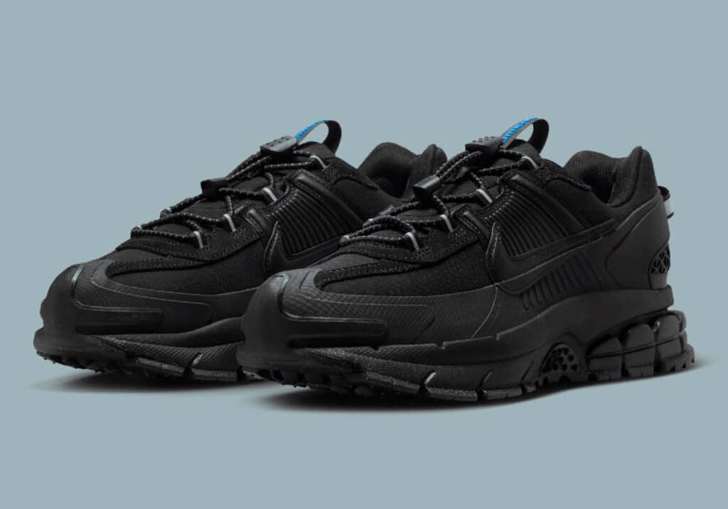 nike-zoom-vomero-5-roam-black-racer-blue-5jpg
