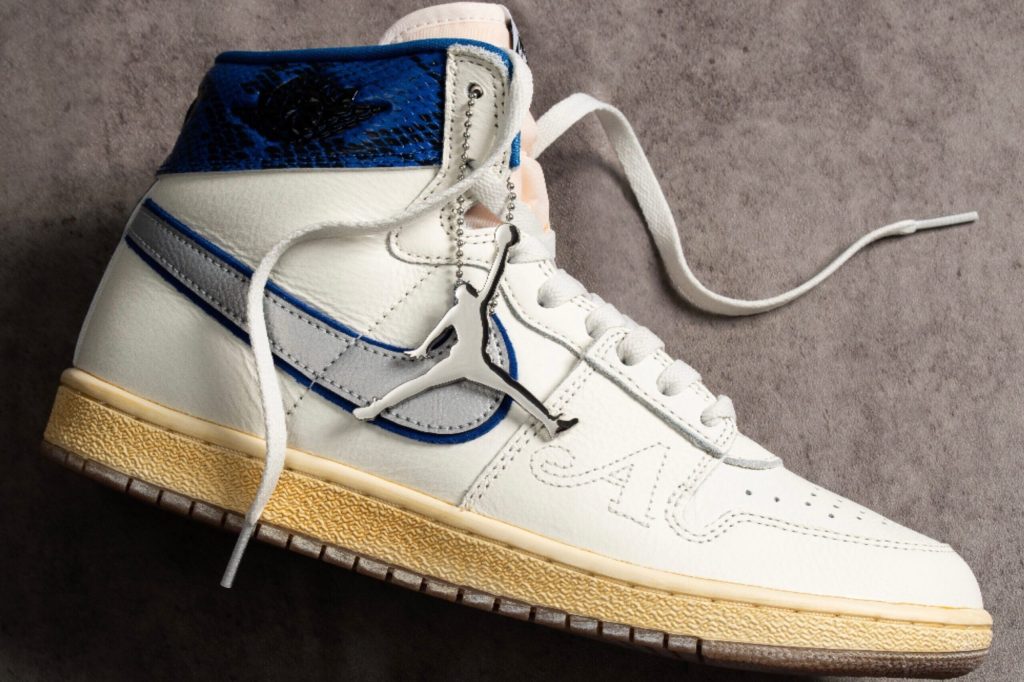 Awake NY x Jordan Air Ship "Game Royal" FN8675-104 - HQZ Awake NY x Jordan Air Ship "Game Royal" FN8675-104