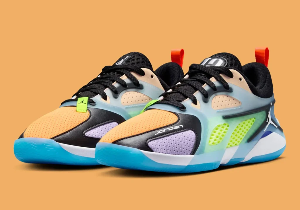 jordan-heir-black-white-crimson-tint-peach-cream-fz2471-018-2