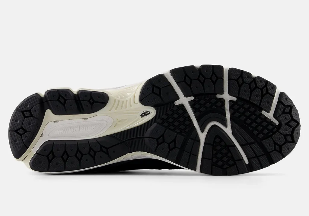 new-balance-2002r-gore-tex-inkwell-aluminum-grey-m2002rxt-3 - HQZ