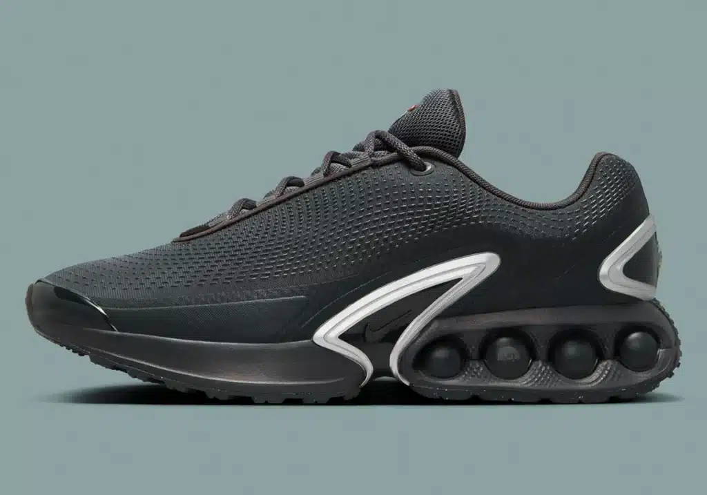 nike-air-max-dn-black-metallic-silver-DV3337-202-3 - HQZ