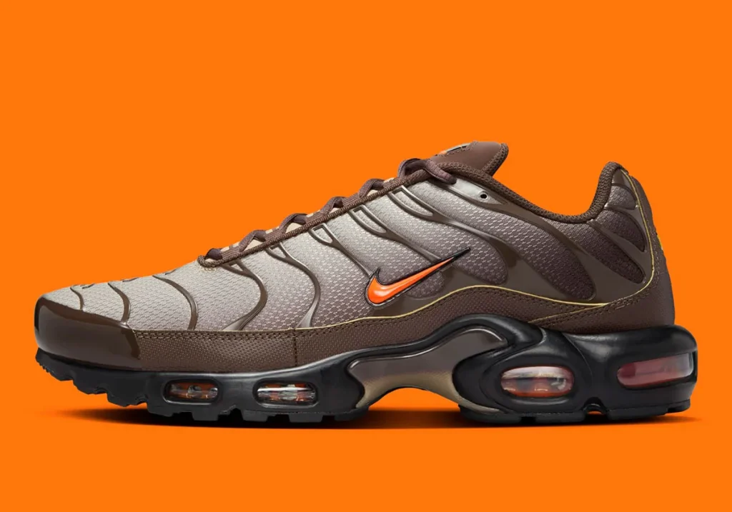 nike-air-max-plus-brown-orange-dm0032-200-3 - HQZ
