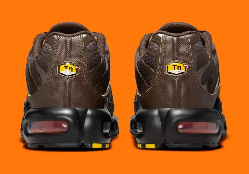 nike-air-max-plus-brown-orange-dm0032-200-6 - HQZ
