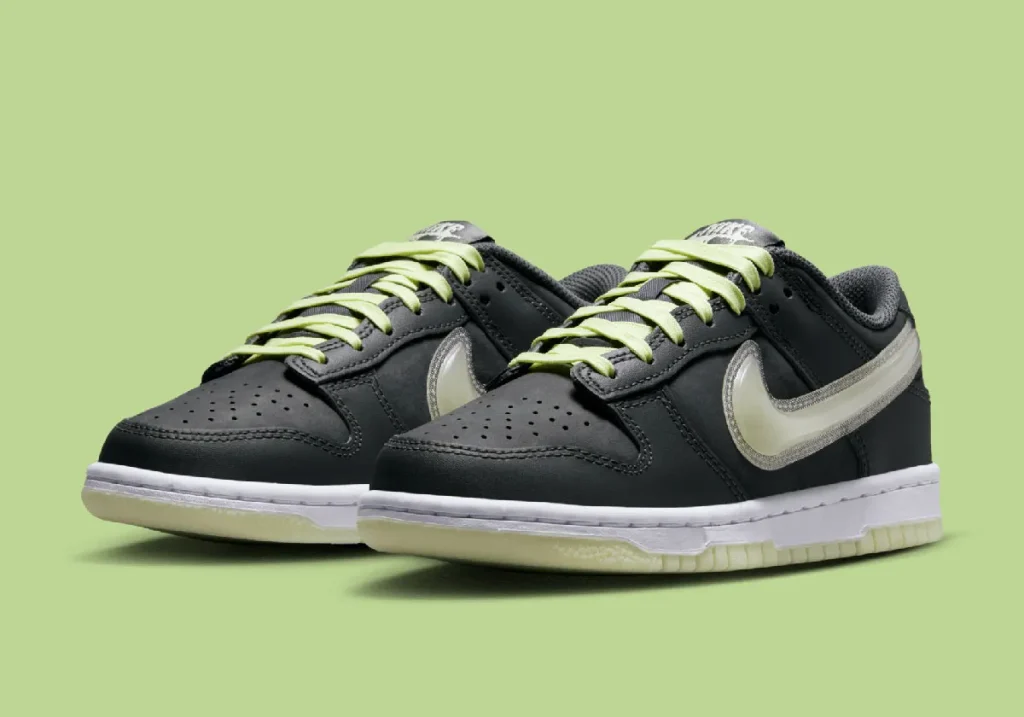 nike-dunk-low-gs-halloween-glow-in-the-dark-HQ3569-068-5 - HQZ nike-dunk-low-gs-halloween-glow-in-the-dark-HQ3569-068-5
