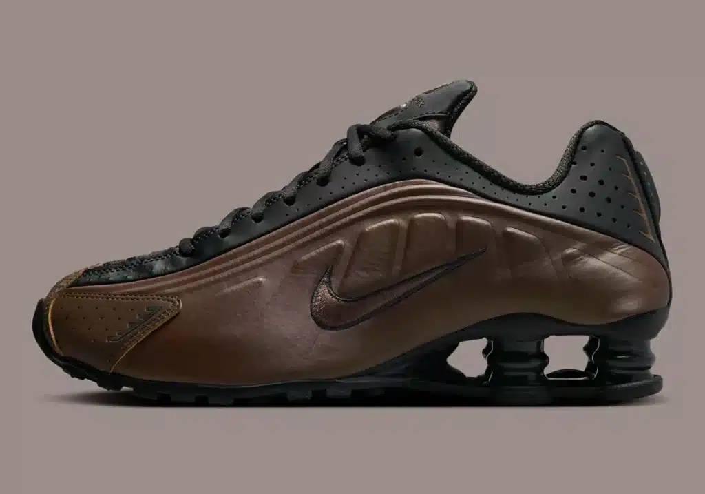 nike-shox-r4-off-noir-ironstone-dark-smoke-grey-ar3565-007-2 - HQZ