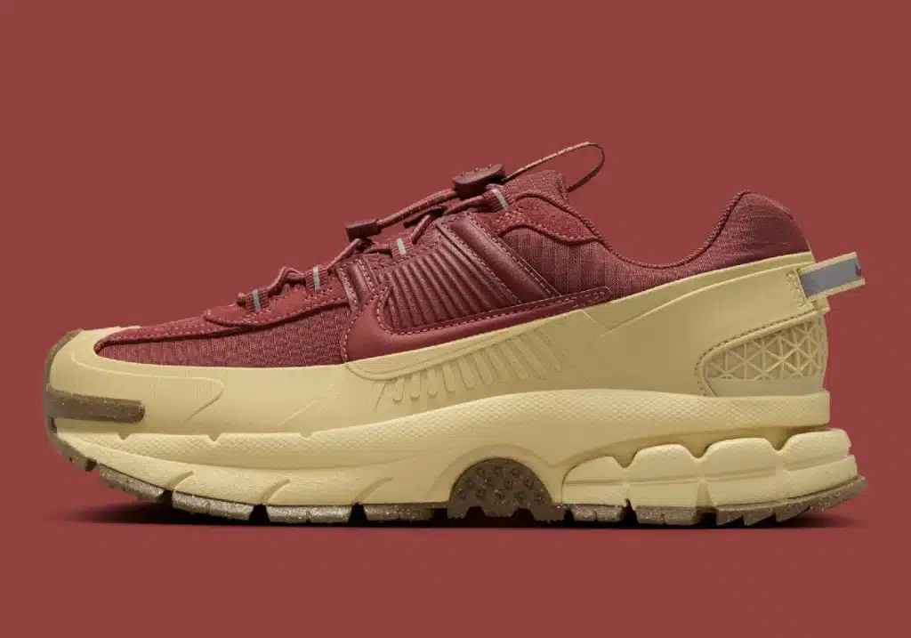 nike-zoom-vomero-5-roam-team-gold-burgundy-hq2181-700-1 - HQZ