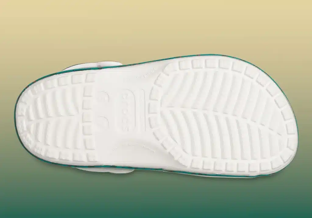 squid-game-crocs-classic-clog-release-date-3 - HQZ