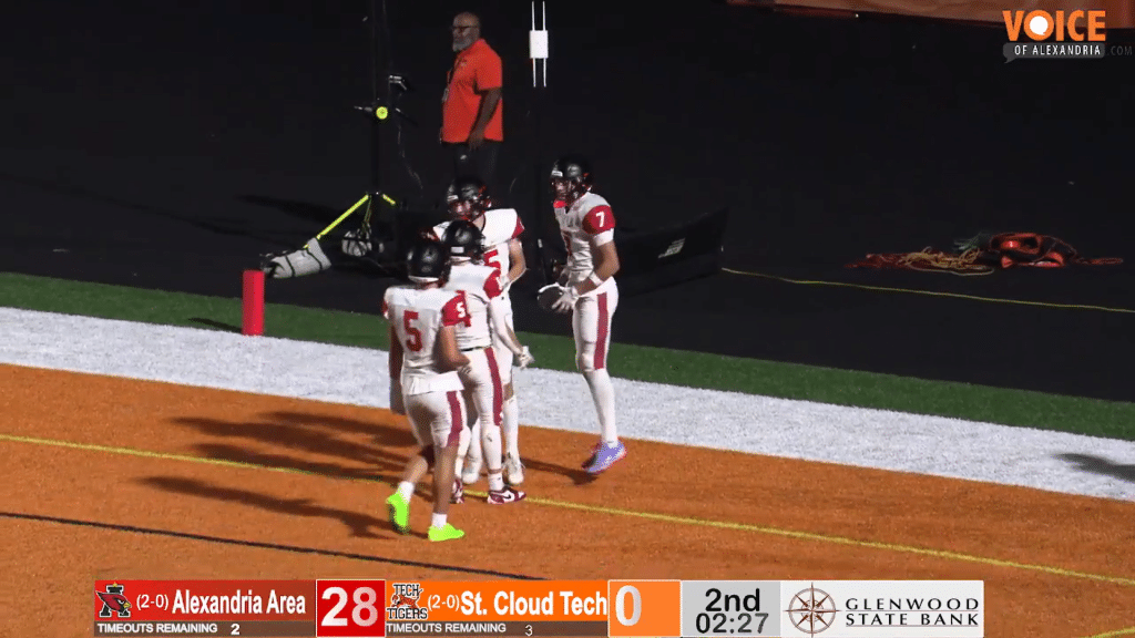 Chase Thompson TD pass to Evan Kludt