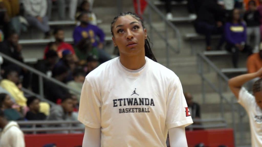 GBB POY Finalist - Jaloni Cambridge