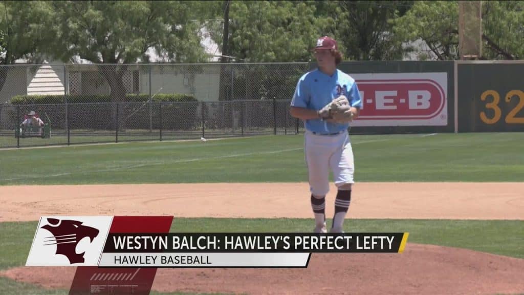 Texas southpaw Westyn Balch - HQZ Texas southpaw Westyn Balch