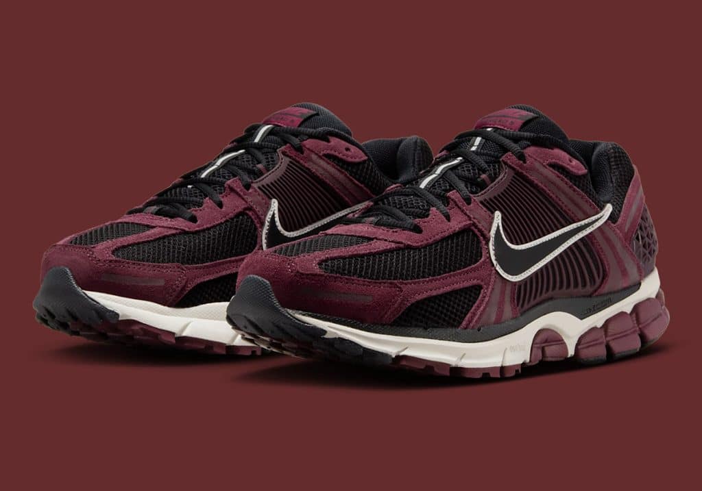 nike-zoom-vomero-5-dark-team-red-hf1553-601-1jpg