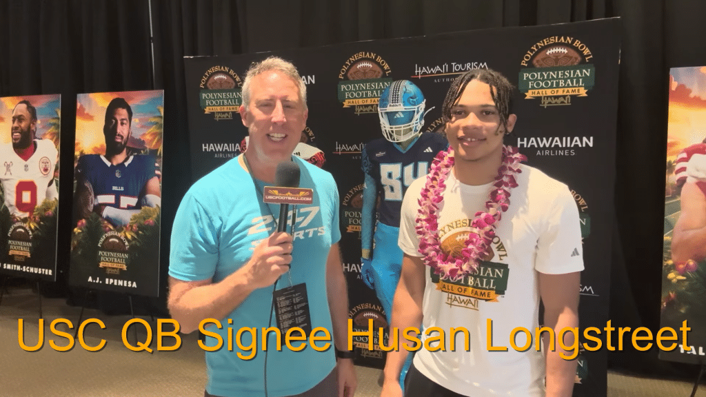 Husan Longstreet checking in at the Polynesian Bowl - HQZ Husan Longstreet checking in at the Polynesian Bowl