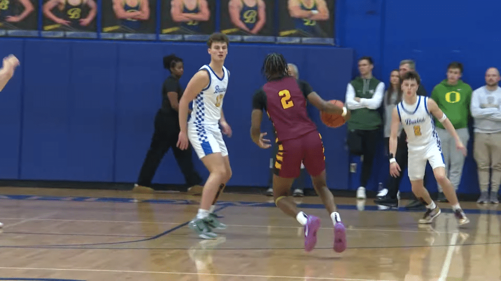 Top-ranked Barlow boys take down Central Catholic