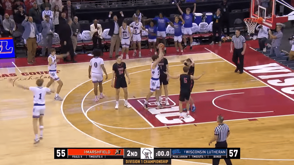 Wisconsin Lutheran wins Division 1 Championship against Marshfield - HQZ Wisconsin Lutheran wins Division 1 Championship against Marshfield