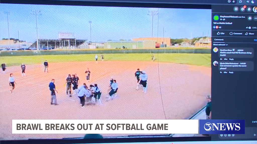 Brawl breaks out at softball game