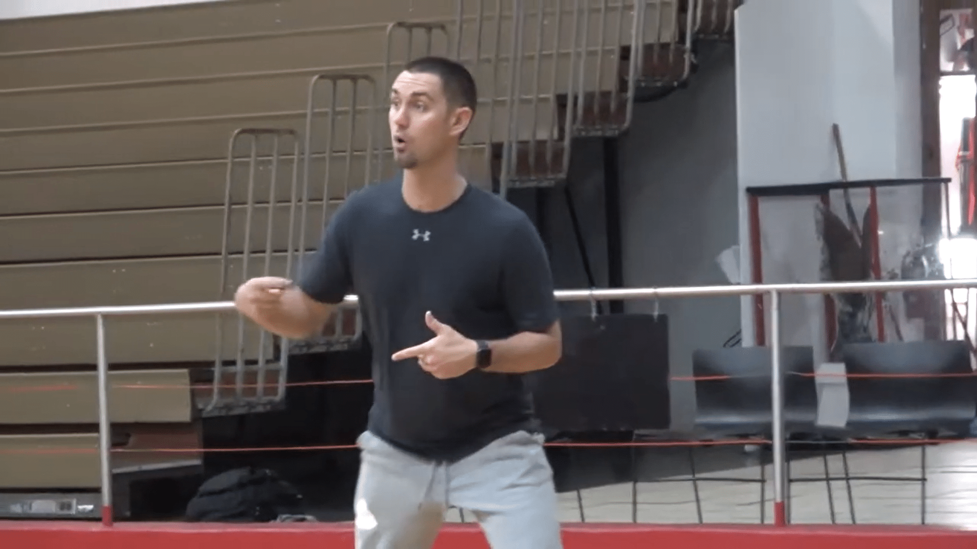 Former Lousville Coach Jordan Fair - HQZ Former Lousville Coach Jordan Fair